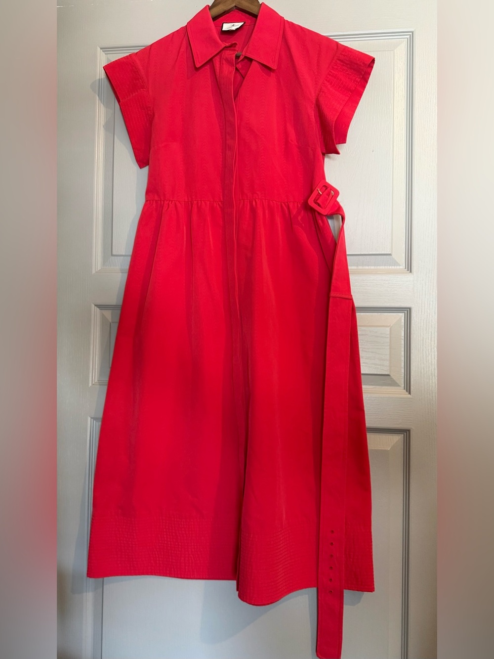 New Tuckernuck Chloe Red Belted Shirt Dress - size M. - Picture 4 of 11